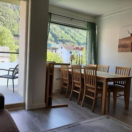 Apartment 2 Sleeping Rooms In Rjukan Bagian luar foto